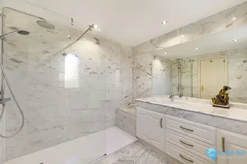 3 bedroom Apartment for Sale in Bahía de Marbella-85004