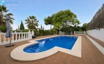 4 bedroom House for Sale in Alhaurín el Grande-126