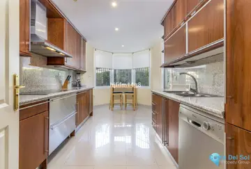 2 bedroom Apartment for Sale in Nueva Andalucía-85104