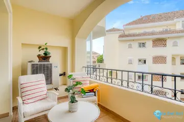 2 bedroom Apartment for Sale in Elviria-19314