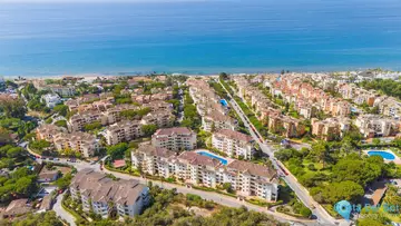 2 bedroom Apartment for Sale in Elviria-19309