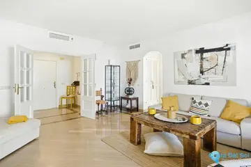 2 bedroom Apartment for Sale in Elviria-19312