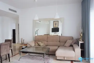 5 bedroom Apartment for Sale in El Paraiso-19394