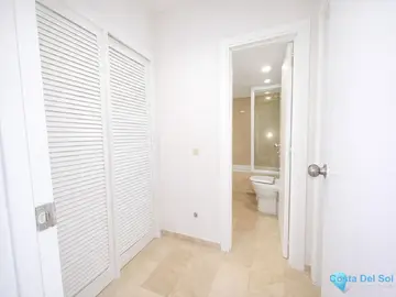 1 bedroom Apartment for Sale in The Golden Mile-102956
