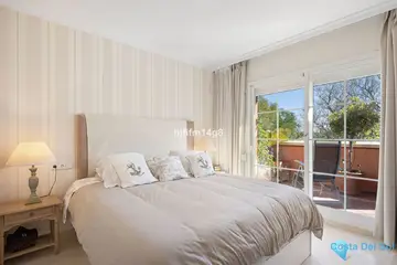 3 bedroom Apartment for Sale in Nueva Andalucía-103013