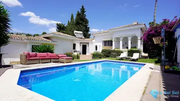 4 bedroom House for Sale in Sierrezuela