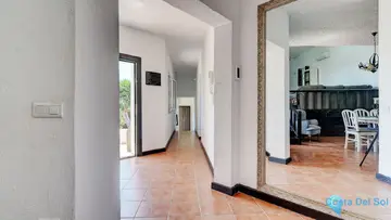 4 bedroom House for Sale in Sierrezuela-103069