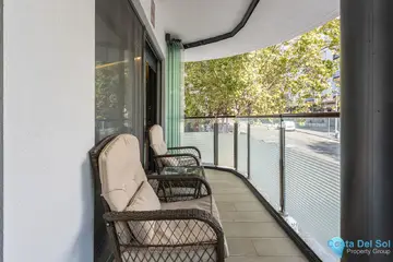3 bedroom Apartment for Sale in Estepona-19989