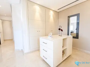 2 bedroom Apartment for Sale in Nueva Andalucía-85479
