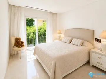 2 bedroom Apartment for Sale in Nueva Andalucía-85480