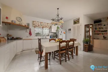 4 bedroom House for Sale in Alhaurín el Grande-20142