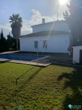 4 bedroom House for Sale in Pueblo Nuevo de Guadiaro-85525