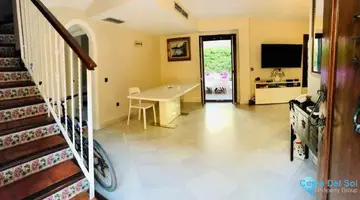 3 bedroom House for Sale in Guadalmina Baja-103249