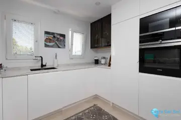4 bedroom House for Sale in Calahonda-20541