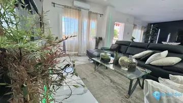 5 bedroom House for Sale in Alhaurín de la Torre-85590