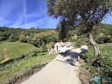 4 bedroom House for Sale in Casares-20570