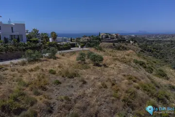 2255m2 Plot for Sale in New Golden Mile-85603