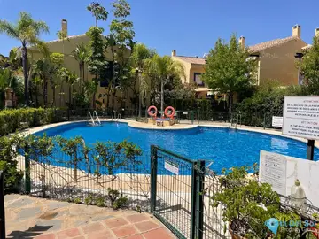 3 bedroom House for Sale in Nueva Andalucía