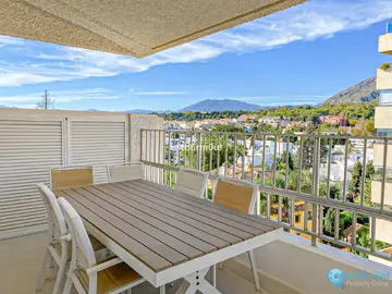 2 bedroom Apartment for Sale in The Golden Mile-103401
