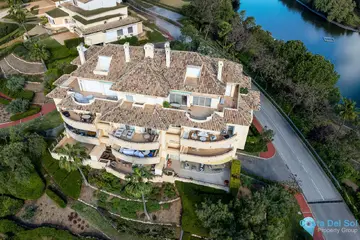 3 bedroom Apartment for Sale in Elviria-20932
