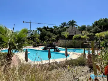 3 bedroom Apartment for Sale in Nueva Andalucía-21105