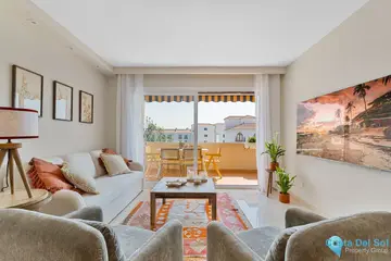 2 bedroom Apartment for Sale in Nueva Andalucía-14194