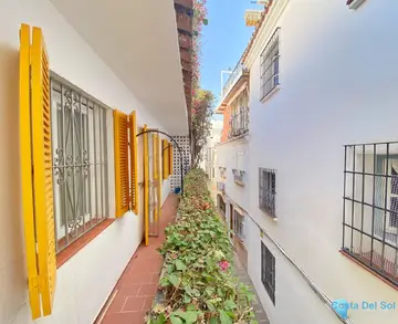 4 bedroom House for Sale in Marbella-21186