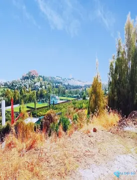 1350m2 Plot for Sale in La Quinta