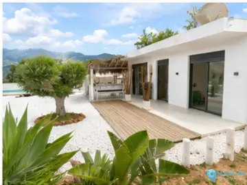 2 bedroom House for Sale in Ojén-103533