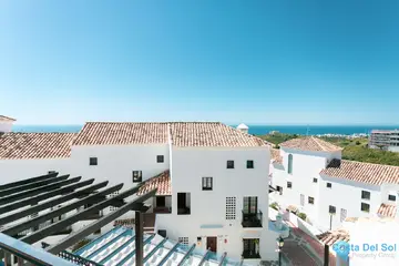 4 bedroom Apartment for Sale in Altos de los Monteros-21457