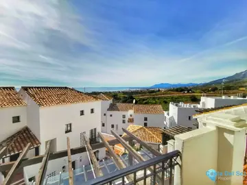 4 bedroom Apartment for Sale in Altos de los Monteros-21458