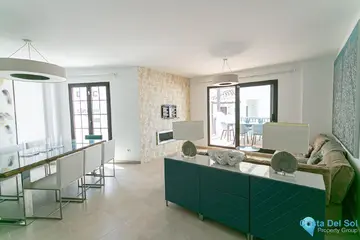 4 bedroom Apartment for Sale in Altos de los Monteros-21465