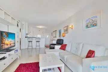 2 bedroom Apartment for Sale in Fuengirola-14230