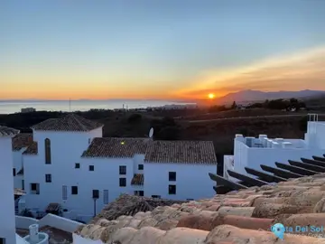 4 bedroom Apartment for Sale in Altos de los Monteros