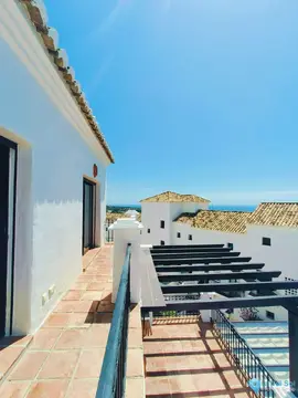 4 bedroom Apartment for Sale in Altos de los Monteros-21472