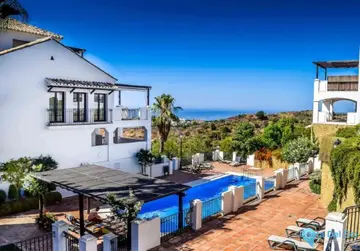 4 bedroom Apartment for Sale in Altos de los Monteros-21473