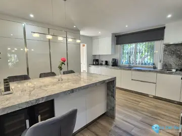 4 bedroom House for Sale in Coín-85990