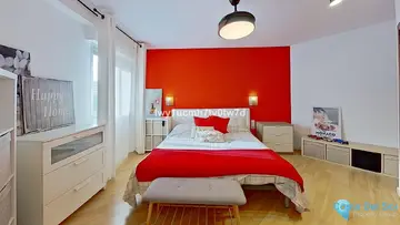 4 bedroom Apartment for Sale in Málaga Centro-21684