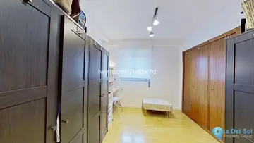 4 bedroom Apartment for Sale in Málaga Centro-21687
