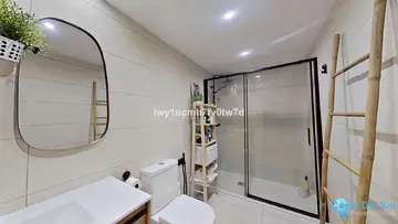 4 bedroom Apartment for Sale in Málaga Centro-21689
