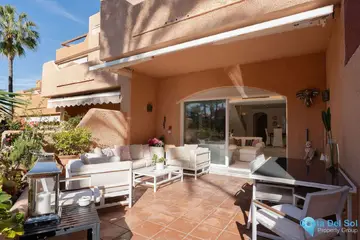 3 bedroom House for Sale in Nueva Andalucía-86032