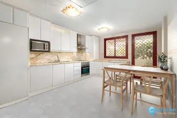 3 bedroom Apartment for Sale in Torrequebrada-103650