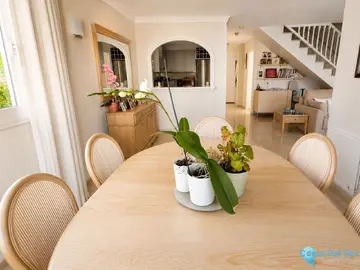 3 bedroom Apartment for Sale in Marbesa-103679