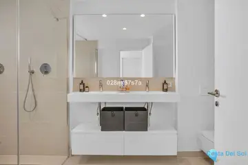 3 bedroom Apartment for Sale in Fuengirola-86120