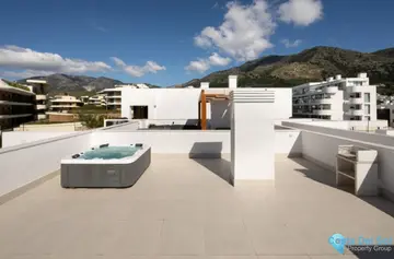 2 bedroom Apartment for Sale in Fuengirola-103715