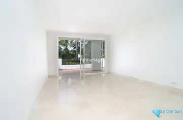 3 bedroom Apartment for Sale in Nueva Andalucía-86219