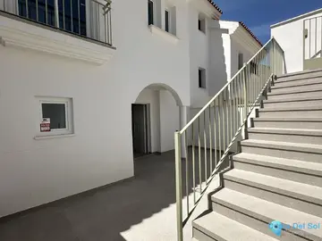 4 bedroom House for Sale in Torrequebrada-103801