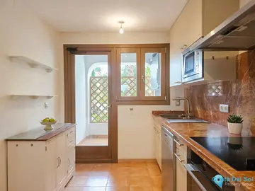 2 bedroom House for Sale in Benahavís-103836