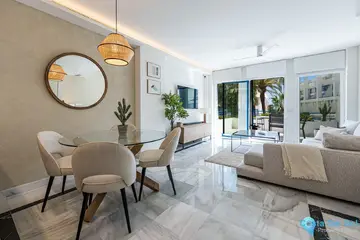 2 bedroom Apartment for Sale in Marbella-86302
