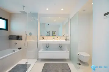 3 bedroom Apartment for Sale in Fuengirola-88606